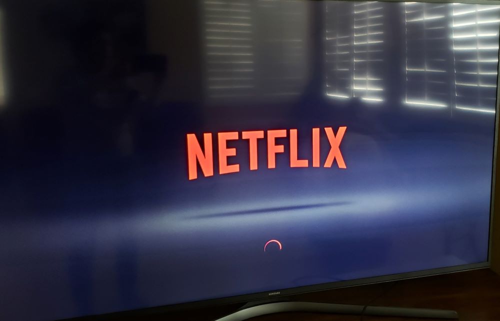TV-Netflix-Digital Clutter - STUFFology